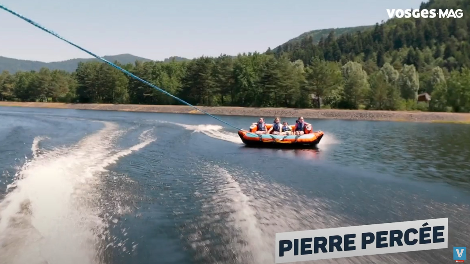 Un été pour oser les Vosges : Bouée tractée sur le Lac de Pierre Percée 